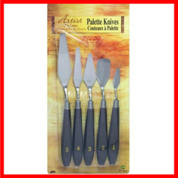 Assortment of 5 Palette Knives